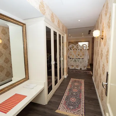 Hotel Britania *