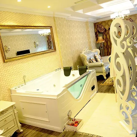 Hotel Britania *