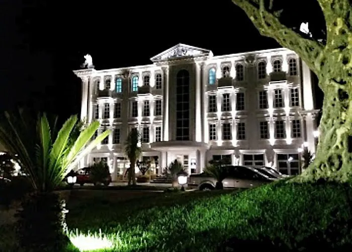 Hotel Britania Kamez